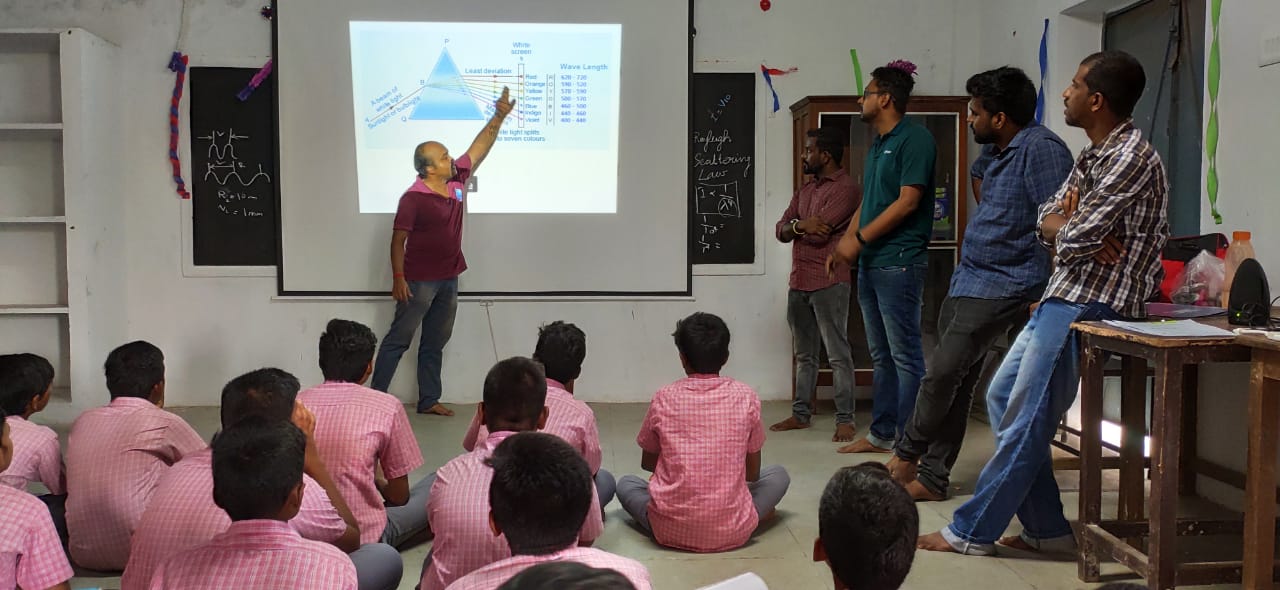 Mentor, 1Lab-1School Project